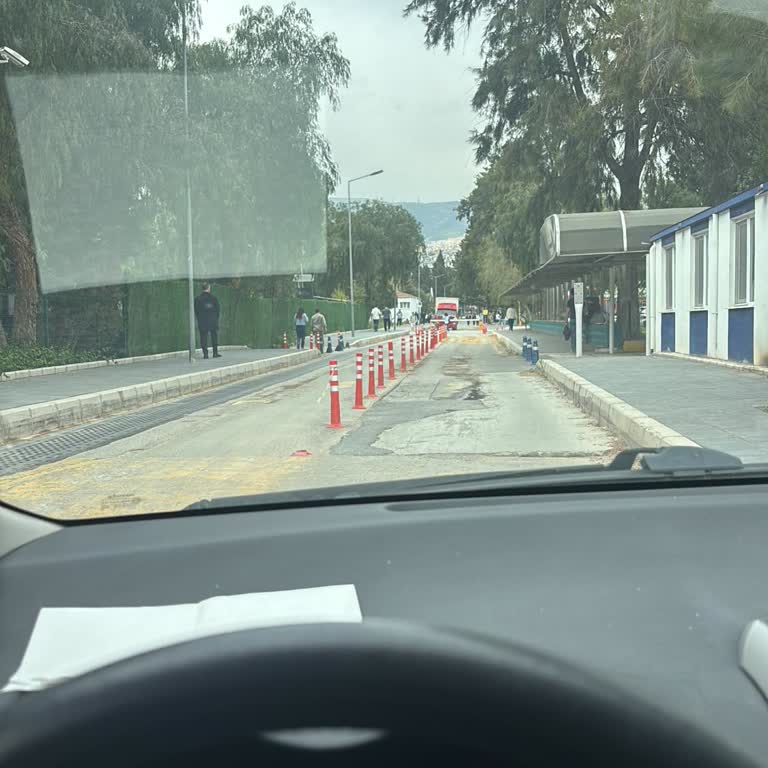 Ege Üniversitesi Hastanesinde Ücretsiz Otopark Süresi Kısıtlılığı Hastaları Maddi Zor Duruma Sokuyor