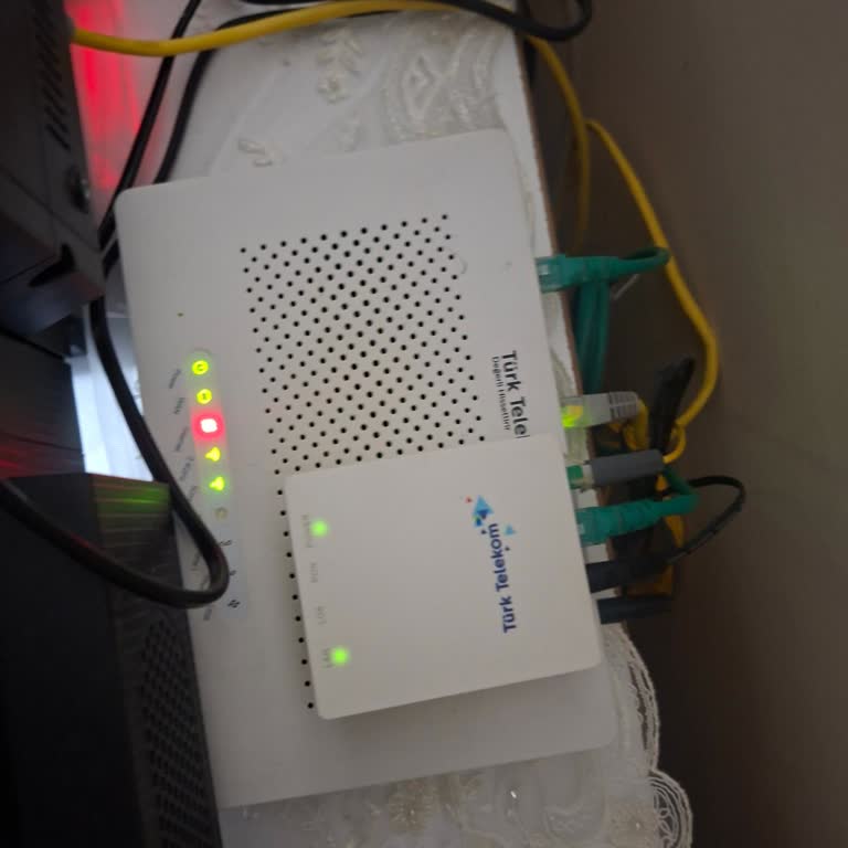 38 Gün Kesintisiz İnternet, 565 TL Fatura Ve 3179 TL Cayma Ücreti İtirazı