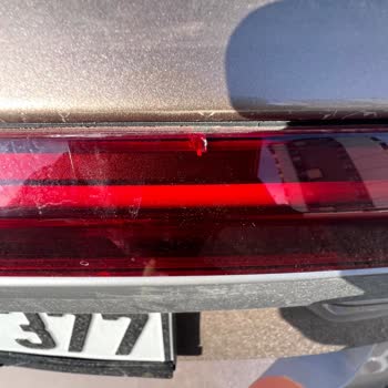 Garanti Reddi Aldığım Çatlamış Stop Lambası Değişimi Talebi