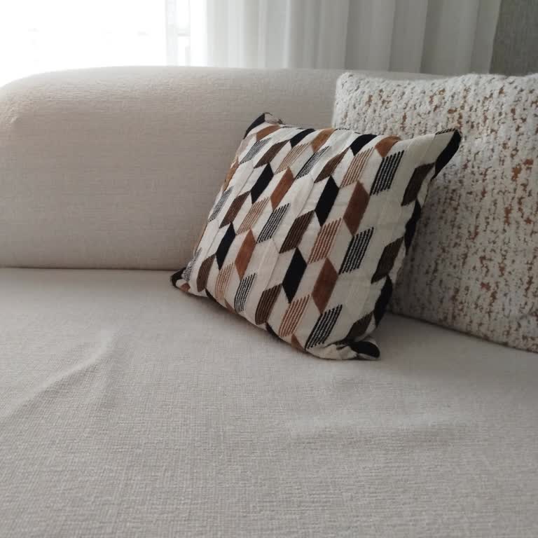 Kumaş Değişimi Eksik Ve Servis Randevuları Sürekli Erteleniyor