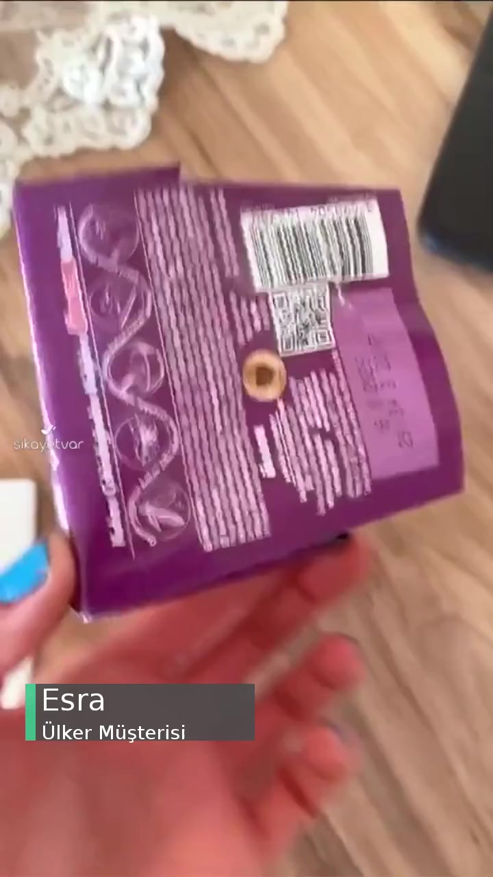 Ülker Çikolata Tarihi Geçmediği Halde Ambalajından Bozuk Çıktı! videonun kapak resmi