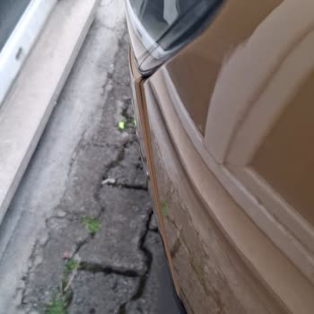 Sıfır Kilometre Araçta Çoklu Arızalar, Boya Hasarı Ve Değişim Talebi