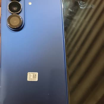 Samsung Galaxy Z Fold 7 Menteşe Sorunu Nedeniyle Tekrar Eden Ekran Kırılması