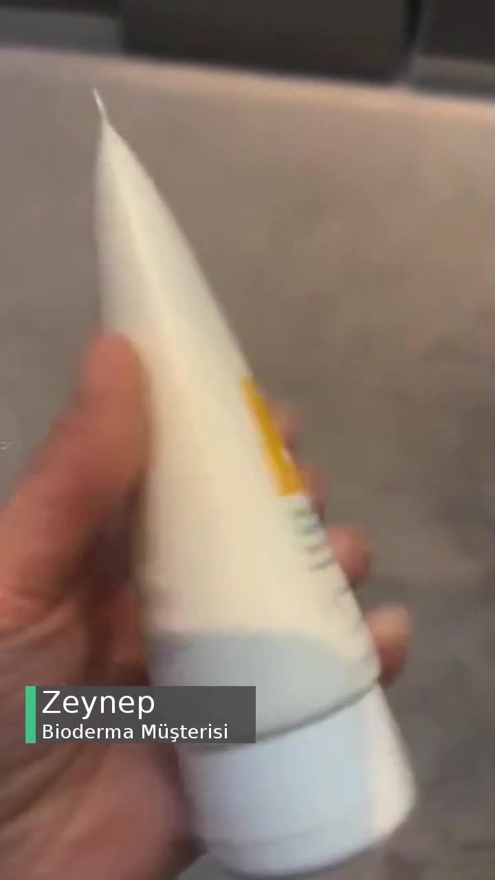 Bioderma Güneş Kreminde Soyulma videonun kapak resmi