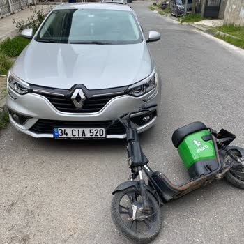 Martı Tag Aracının Çarpması Sonrası Ciddi Hasar Ve Çözüm Talebi