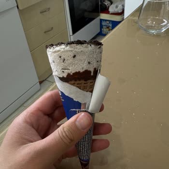 Cornetto Disk Oreo’da Çikolata Parçası Beklentileri Karşılamıyor