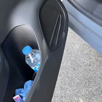 Autowax Maltepe Şubesinde 900 TL'lik İç Dış Yıkama Hizmeti Kirli