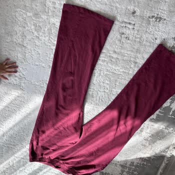 Kusurlu Dikişli Pijama Takımı İçin Hızlı İade Veya Değişim Talebi