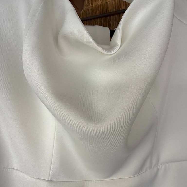 Deforme Notu İle Geri Gelen Nikah Elbisesi İçin Açıklama Ve Değişim Talebi