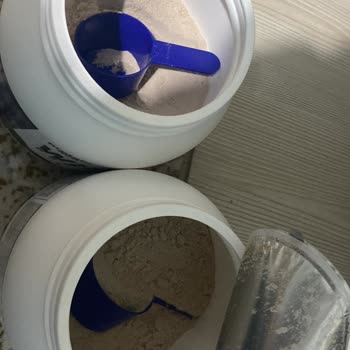 Hava Alan, Kıvamı Ve Kokusu Bozulmuş Protein Tozu Şikayeti