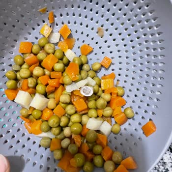 BİM Yurdum Garnitüründe Salyangoz Kabuğu Bulunması