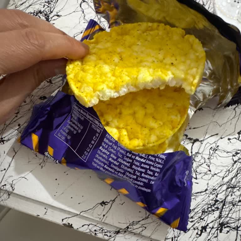 Paketten Çıkan Isırılmış Mısır Patlağı