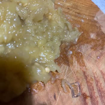 Patlıcan Konservesinde Cam Parçaları Ciddi Sağlık Riski Oluşturuyor
