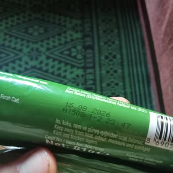 Ülker Bisküvi Paketi Ters Yapıştırılmış Olması Nedeniyle Hayal Kırıklığı