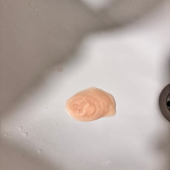 Dove Duş Jelinde Bozuk Koku Ve Renk, Sağlık Endişesi