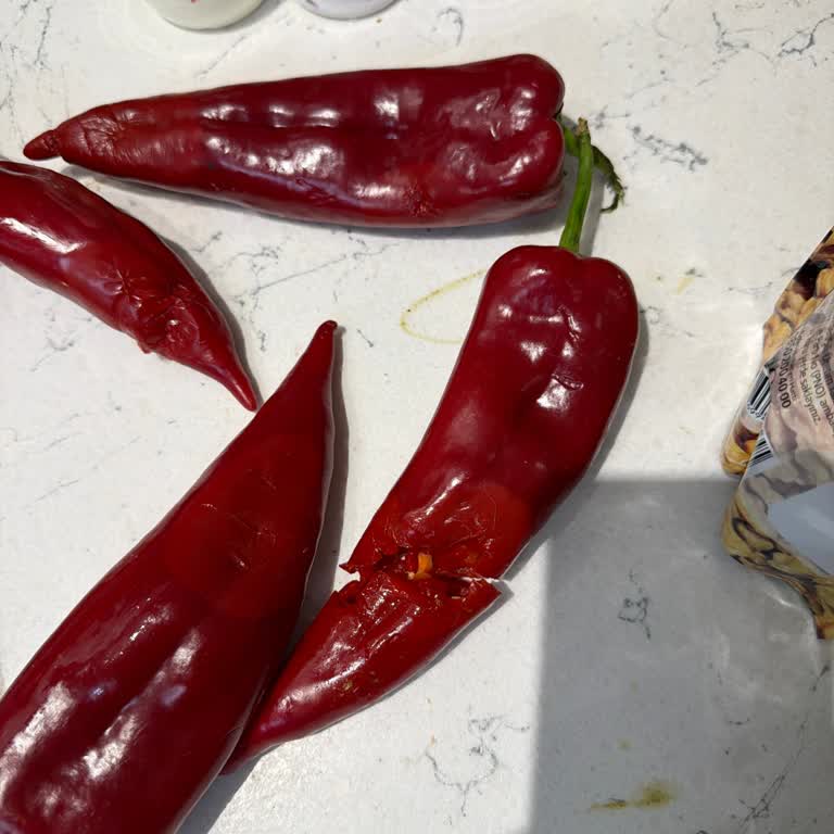 Trendyol GO'dan Çürük Kapya Biber Şikayeti Ve İade Talebi