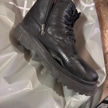 Hotiç Botunda Garanti Süresi Yanıltması Ve Hızlı Yırtılma