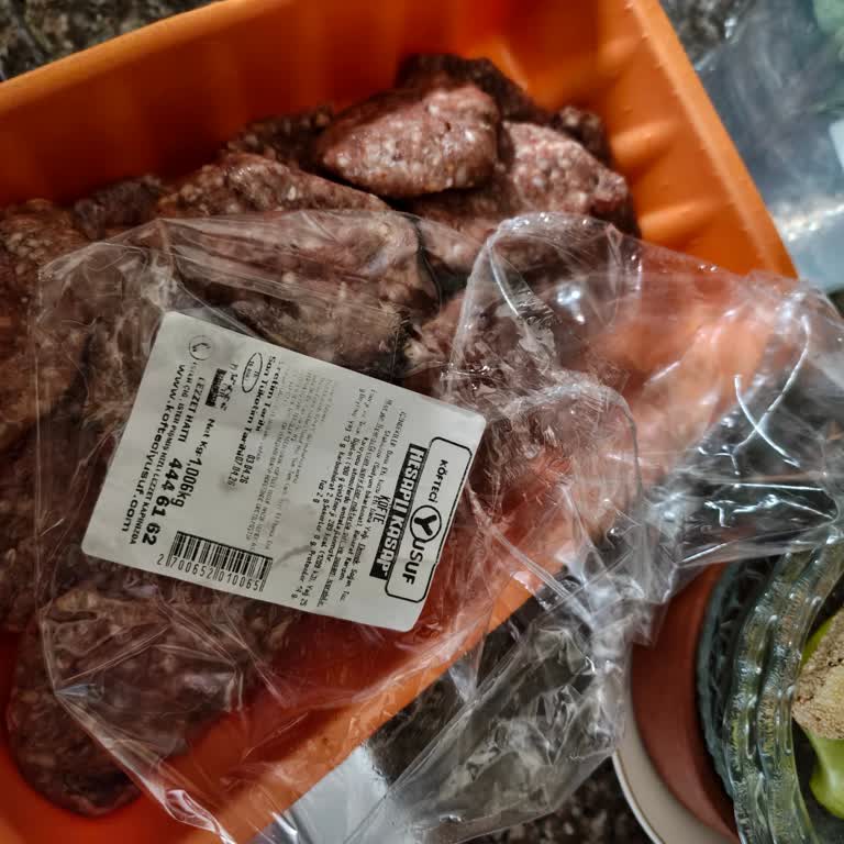 Bozulmuş Köfte Ve Cevapsız Müşteri Hizmetleri