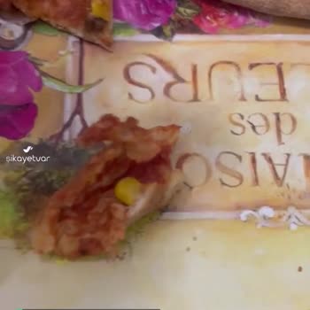 PizzaLazza Özlüce Şubesi Pizzadan Çıkan Saç