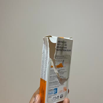 Mordepom’dan Gelen Orijinal Olmayan La Roche Posay Güneş Kremi Ve İade Talebi