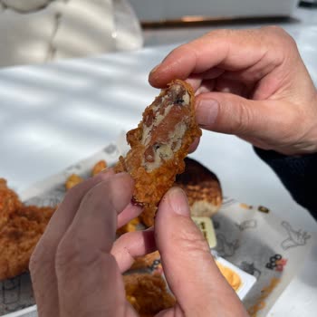 Cajun Corner’da Soğuk Ve Bayat Ürünlerle 23 Dakika Bekleme Ve Müdürün Kaba Davranışı