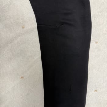 Nike Sweatshirt Üzerindeki Soyulma Ve Renk Solması Nedeniyle İade Ve Değişim Talebi