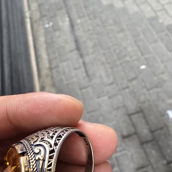 Gümüş Yüzükte Sürekli Çizik Ve Renk Değişimi, Tamir Sonrası Orijinal Durumda Değil