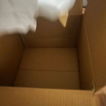 Mudo Siparişindeki Eksik Yemek Takımı Teslimatı Ve UPS Yanıtsızlığı