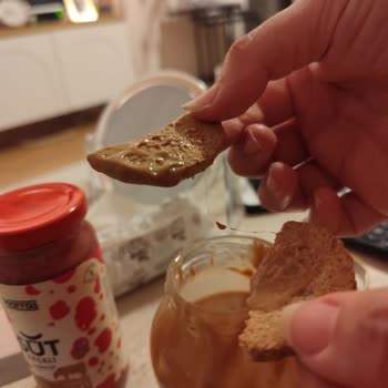 Fındık Kremasında Kıl Bulunması Hijyen Sorunu Ve İade Talebi