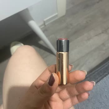 Kiko'da Aldığım Rujun Aniden Erimesi Ve Ücretsiz Değişim Talebi