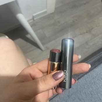 Kiko'da Aldığım Rujun Aniden Erimesi Ve Ücretsiz Değişim Talebi