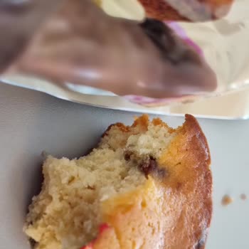 A101 Kekspır Meyveli Kekte Ambalaj Parçası Bulundu, Sağlık Tehlikesi