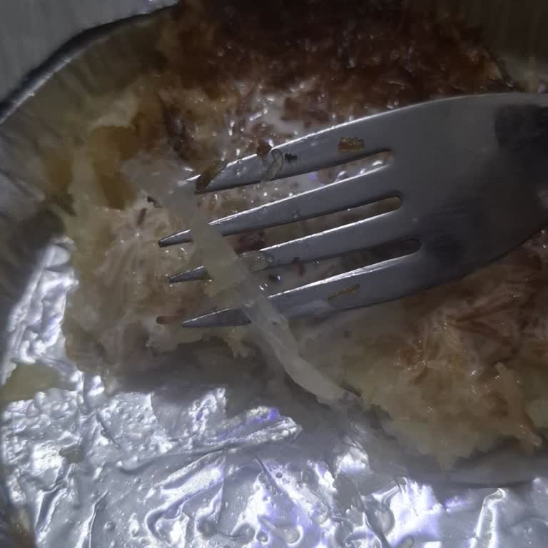 Superfresh Dondurulmuş Künefede Yabancı Naylon Parçası Keşfedildi