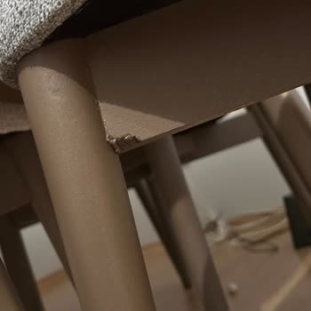 Engince Mobilya’dan Renk Uyumsuz Ve Defolu Mobilya Teslimatı, Çözüm Talebi