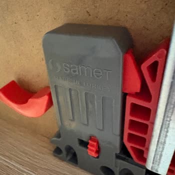 Samet Çekmece Rayı Plastik Parçasının Kırılması Ve Ücretsiz Yedek Parça İsteği