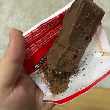 Son Kullanma Tarihi Geçmemiş Çikolatanın Bozulması Sebebiyle Mağduriyet