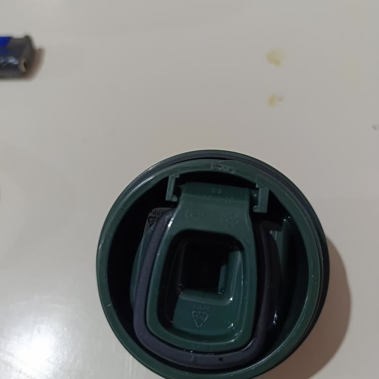 Stanley Termos Bardağının Kapağından Su Sızdırması Ve Ücretsiz Değişim Talebi