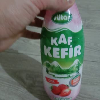 Sütaş Kaf Kefir Çilekli Ürünün Bozulmuş Olması Çocuk Sağlığını Tehdit Ediyor