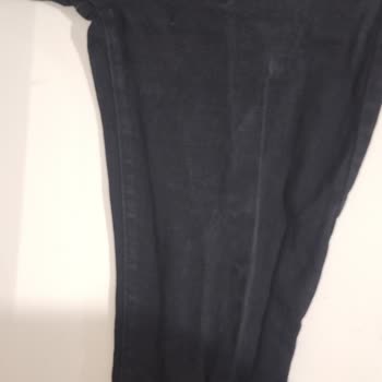 Pierre Cardin Siyah Jeanlerde Hızlı Renk Solması Ve Ücret İadesi Talebi