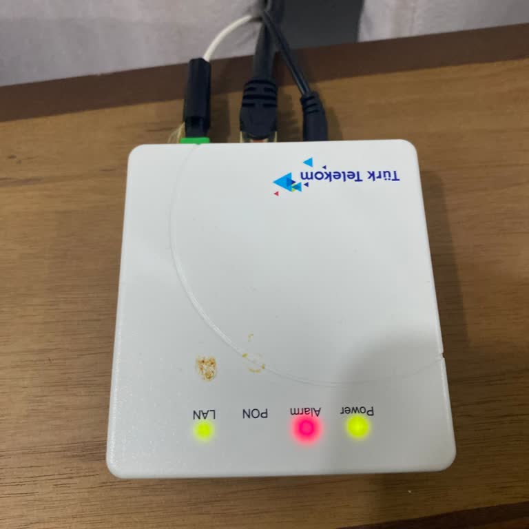 Kartepe Emekevler'de 40 Saat Süren İnternet Kesintisine Net Açıklama Bekliyorum