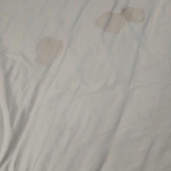 Booking.com Dirty Room Charge and No Refund