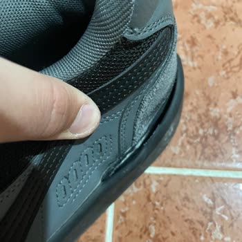 Puma Markasının Kalitesiz Ürünü: Sol Topuk Açılması Ve İade Talebi