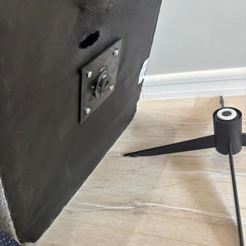 Garanti Kapsamındaki Berjer Koltuğun Mekanizma Arızası Ve Servis Cevapsızlığı