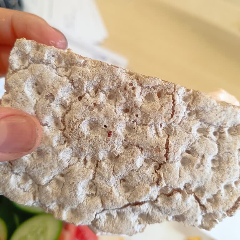 Wasa Delikatess Üzerinde Canlı Böcek Bulunması: Hijyen Ve Sağlık Endişesi