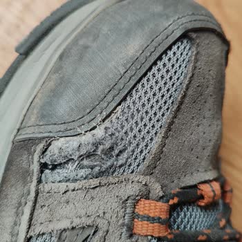 Columbia Ayakkabısının 3D Spacer Kumaşında Yırtılma Garantide Reddedildi