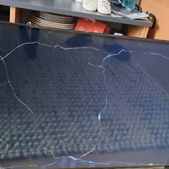 Kırık Ekranlı Televizyonun İadesi Ve Ücret Geri Ödeme Talebi