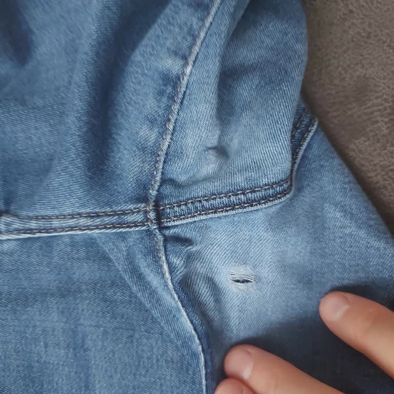 Mavi Jeans Pantolonunda Ağ Kısmı Yırtıldı, Kullanıcı Hatası İddiaları Reddedildi