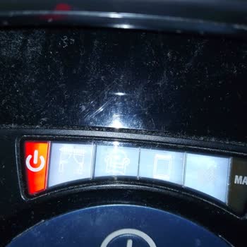 Arnica Tesla Plus Süpürge Kırmızı Işıkla Çalışmıyor Ve Garanti Kapsamında Onarım Talebi