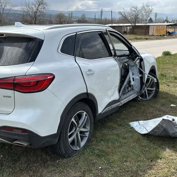 Yan Darbe Ve Cam Patlamasında Yan Perde Hava Yastığının Açılmaması