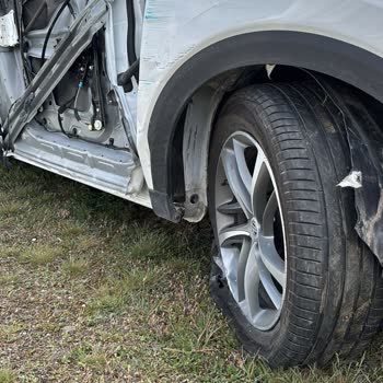 Yan Darbe Ve Cam Patlamasında Yan Perde Hava Yastığının Açılmaması